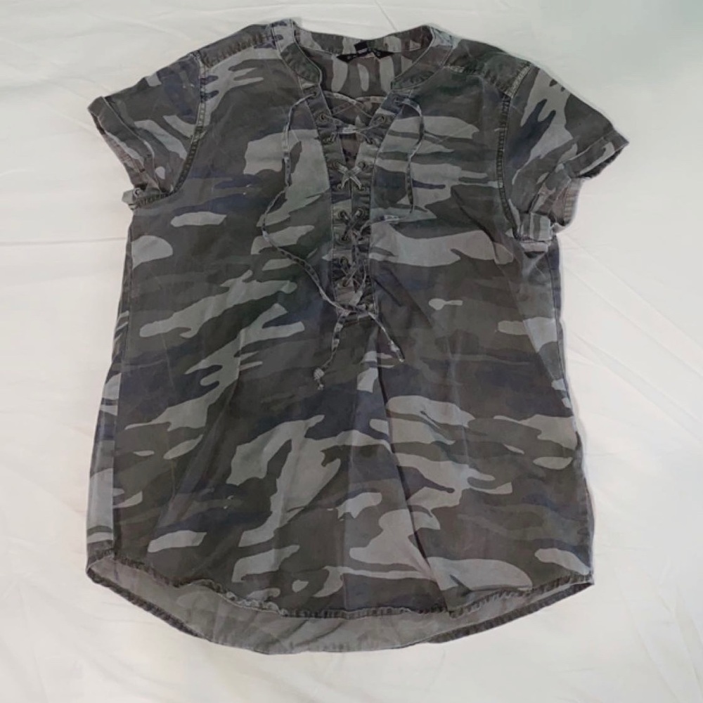 Lace Up Military Print Top